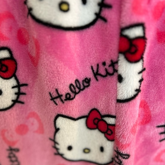 Hello Kitty Girl PJ’s Pants
Size 6 - Picture 2 of 3